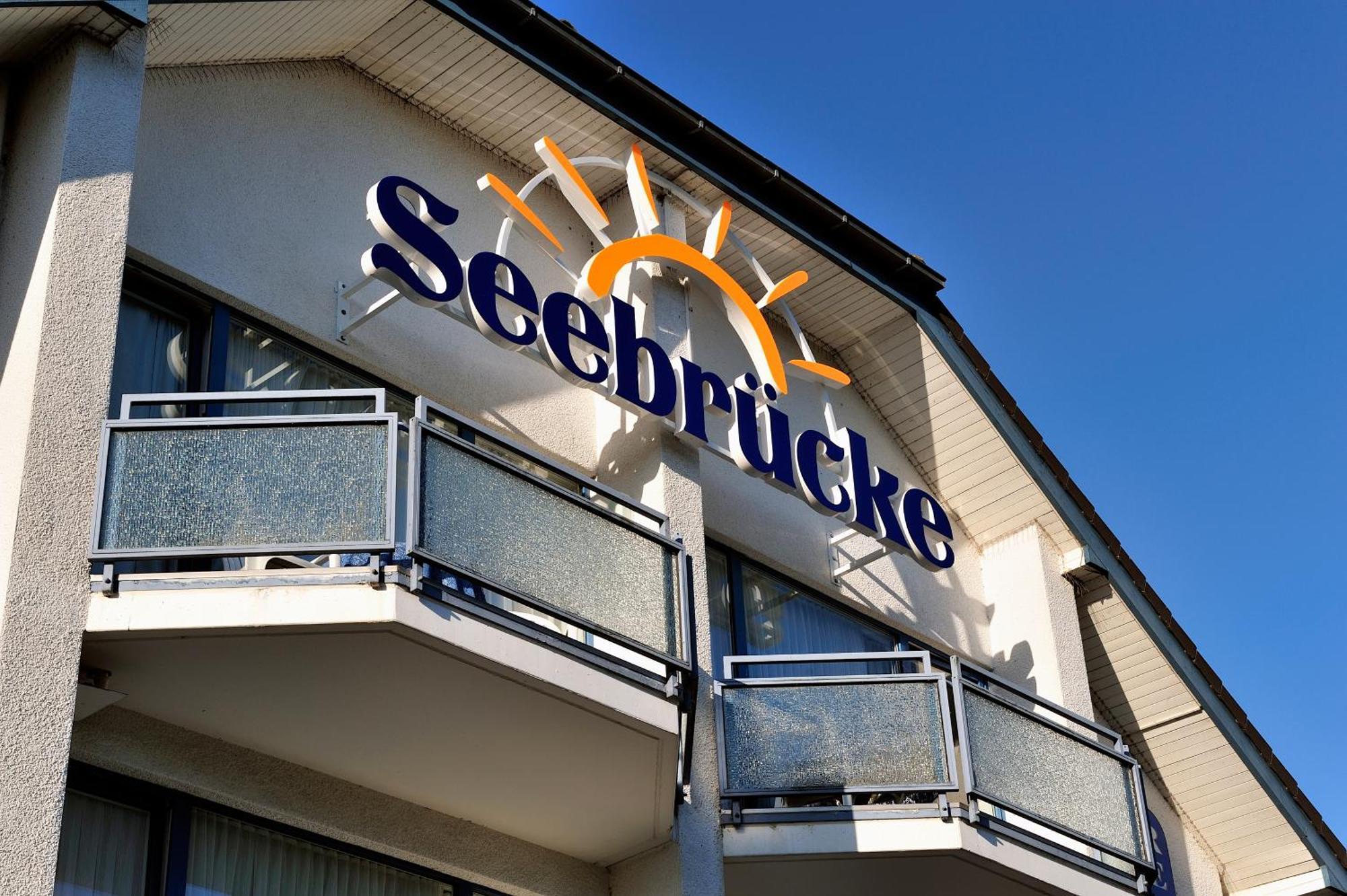 Hotel & Restaurant Seebruecke ツィングシュト エクステリア 写真