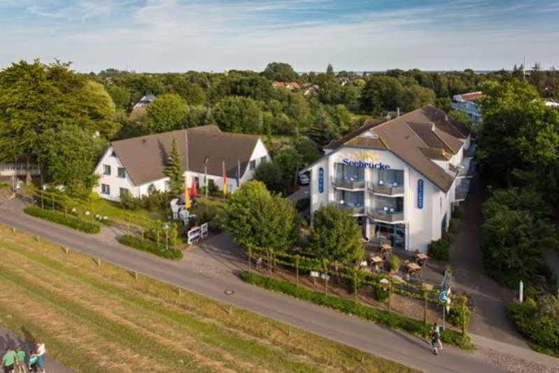 Hotel & Restaurant Seebruecke ツィングシュト エクステリア 写真